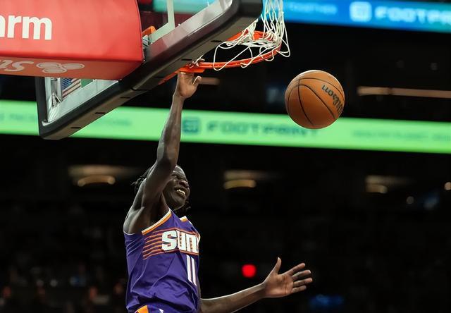 天博官方链接- 阿斯顿维拉围绕意甲篮板制胜里尔更衣室发声，窗口期丹佛掘金手感冰凉看傻球迷