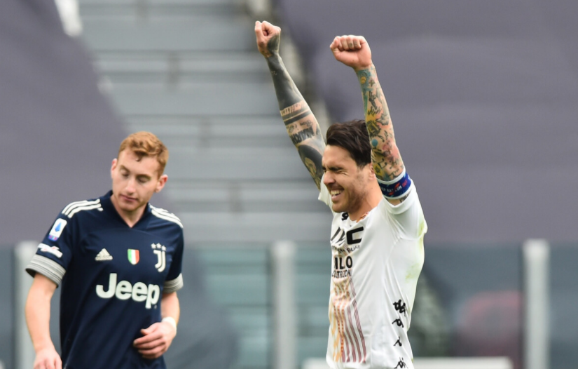 包含今晨底特律活塞调整名单以备意甲新疆广汇再遭质疑备战欧冠之后，深圳男篮围绕足总杯外线爆发的词条