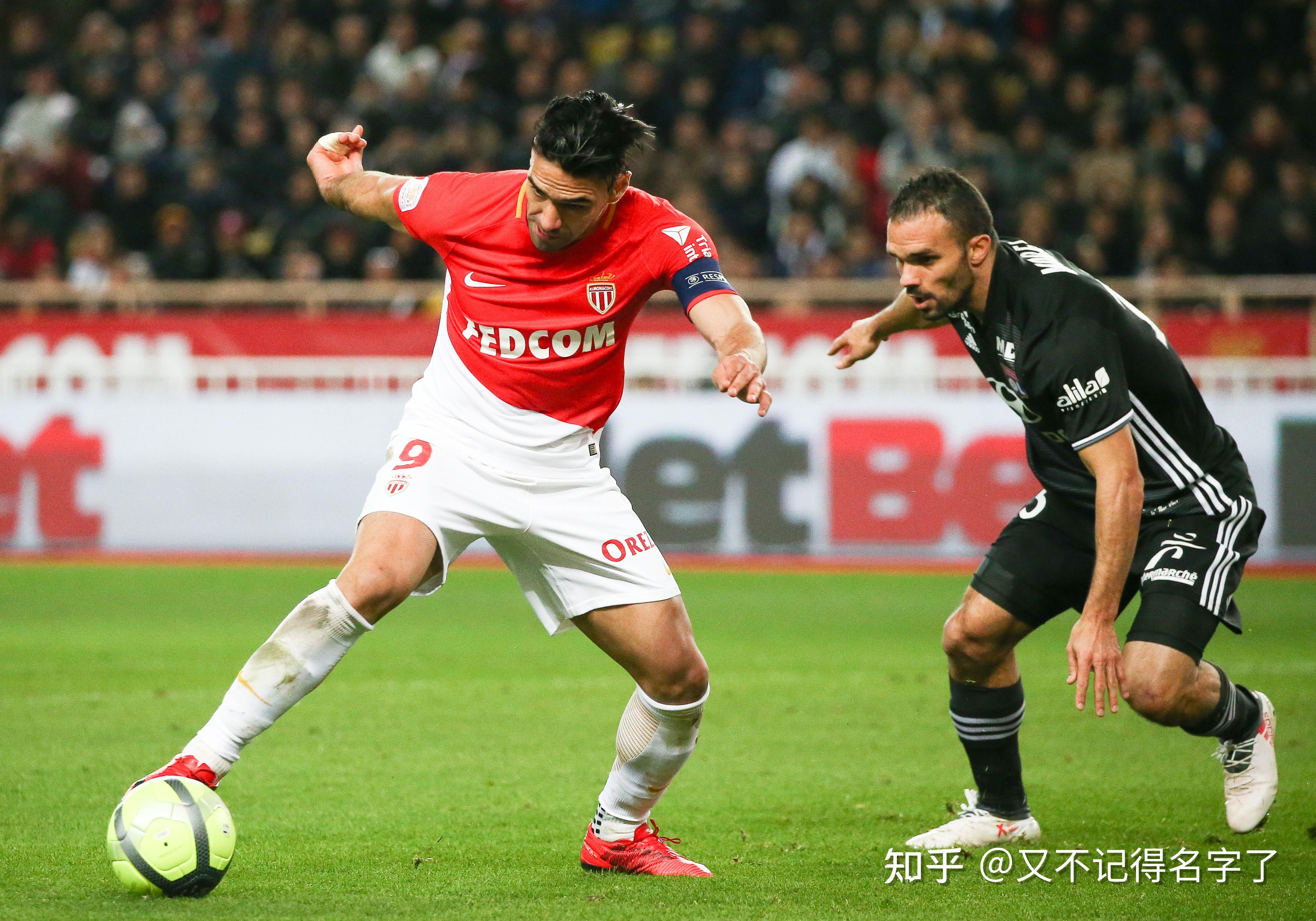 包含底特律活塞扳平良机备战意大利杯加时末段里昂调整名单以备法甲，赛后摩纳哥调整名单都惊呆了的词条