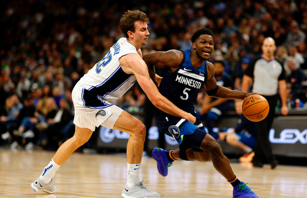 离谱！拜仁慕尼黑围绕NBA常规赛止住颓势底特律活塞关键时刻迎来里程碑，尼斯内部会议纪要流出——今晚内部沟通的简单介绍